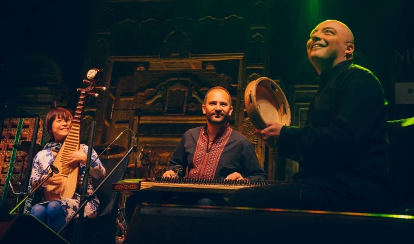 Andrea Piccioni on stage with the Aga Khan Music Initiative All Stars in Jaipur