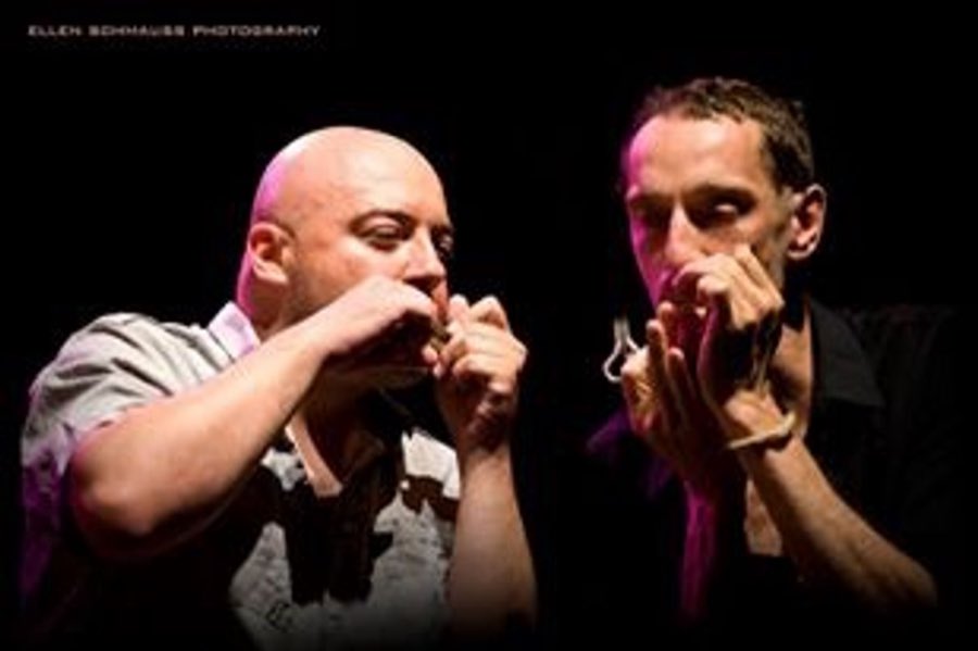 Andrea Piccioni suona lo scacciapensieri in duo